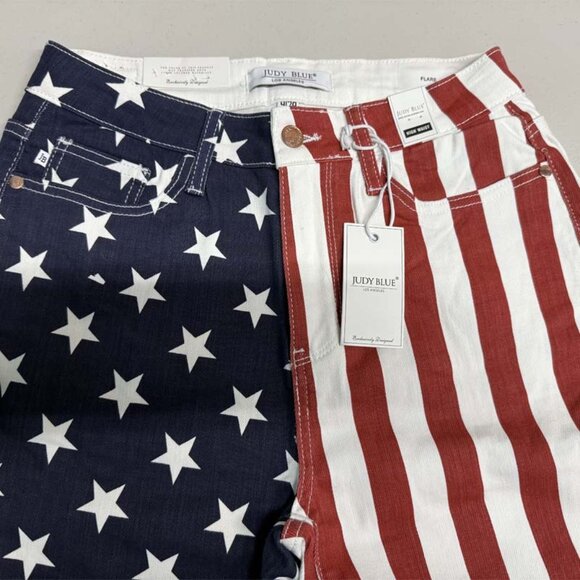 Judy Blue American Flag Print Flare - Picture 4 of 6